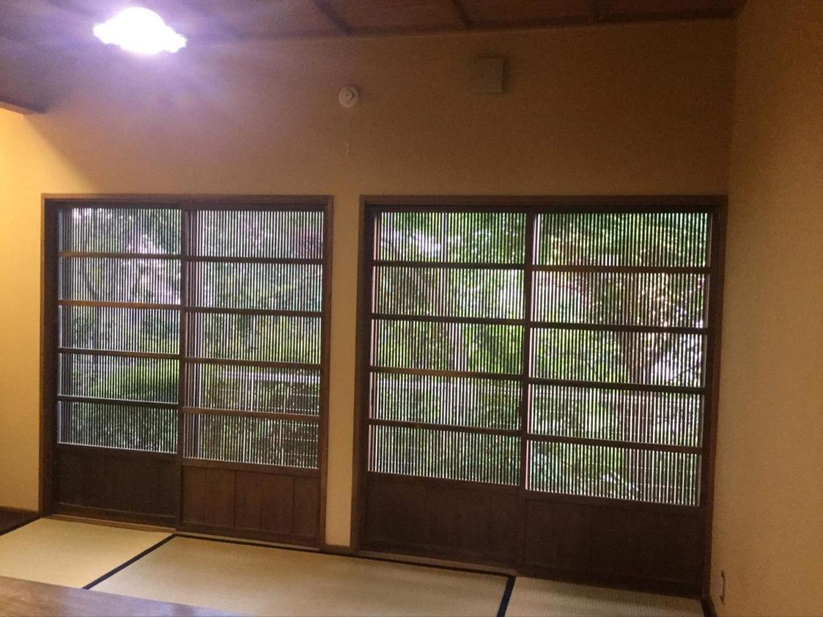一客一亭の宿 遊楽 Satsumasendai Экстерьер фото